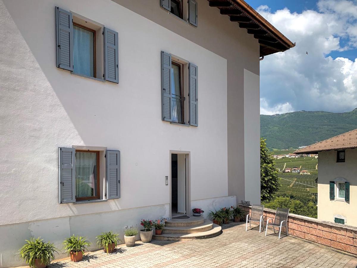 B&B Angela Valdinon Predaia Luaran gambar