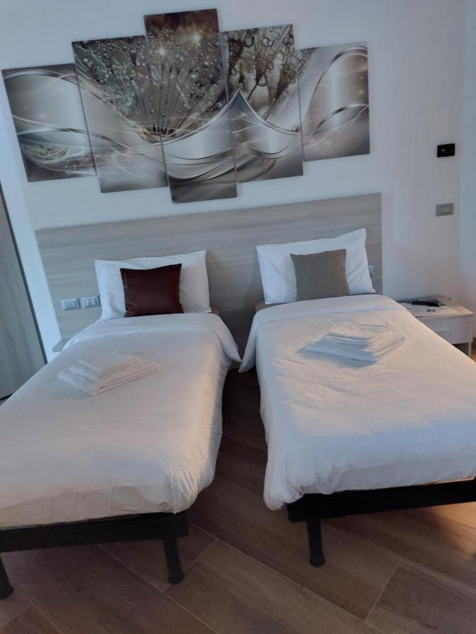 B&B Angela Valdinon Predaia Luaran gambar